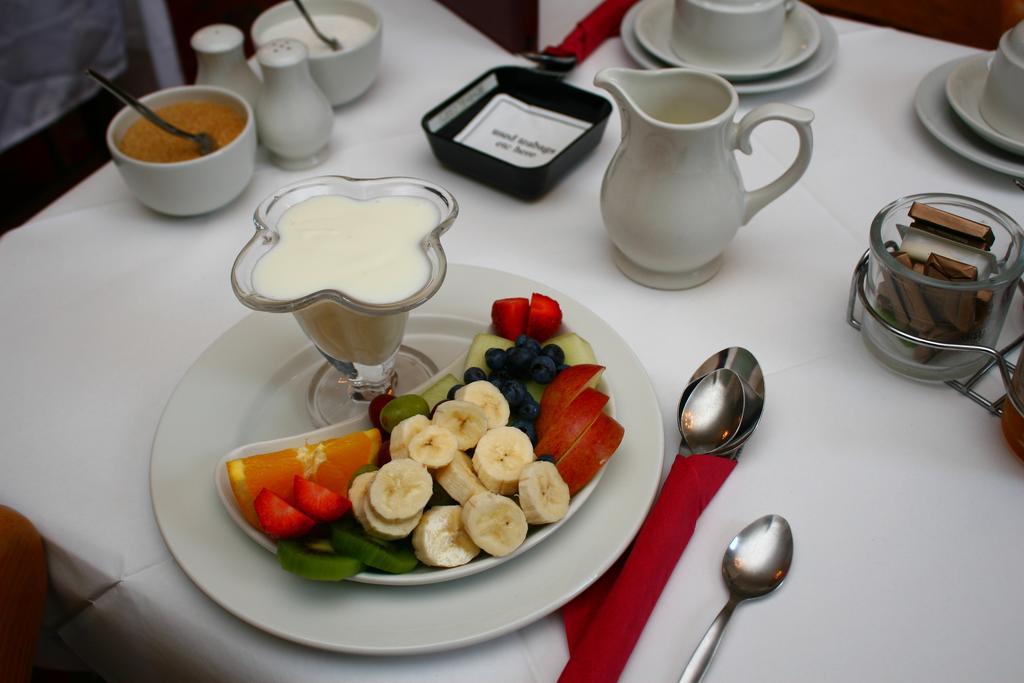 The Penn Club Bed & Breakfast London Bagian luar foto